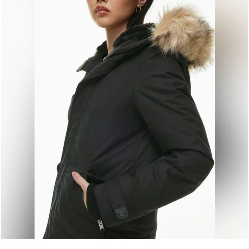 The Summit Parka Short
